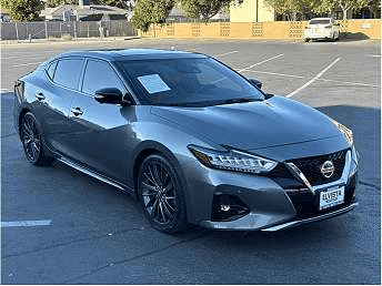Nissan Maxima — an auction lot